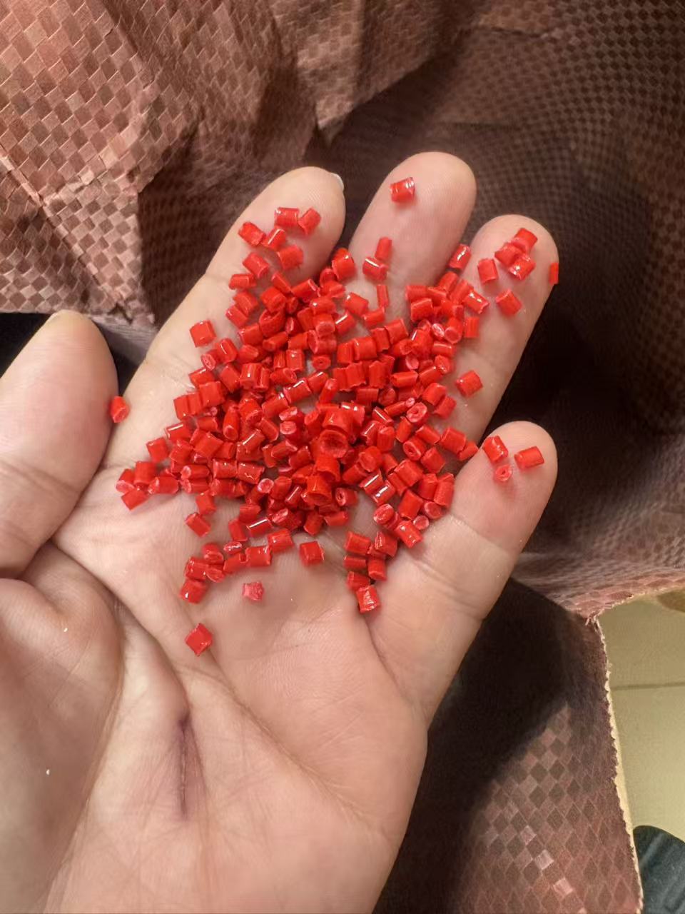 23% Brown Color Masterbatch